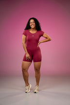 Macaquinho Feminino Larissa em Poliéster Leve e Confortável