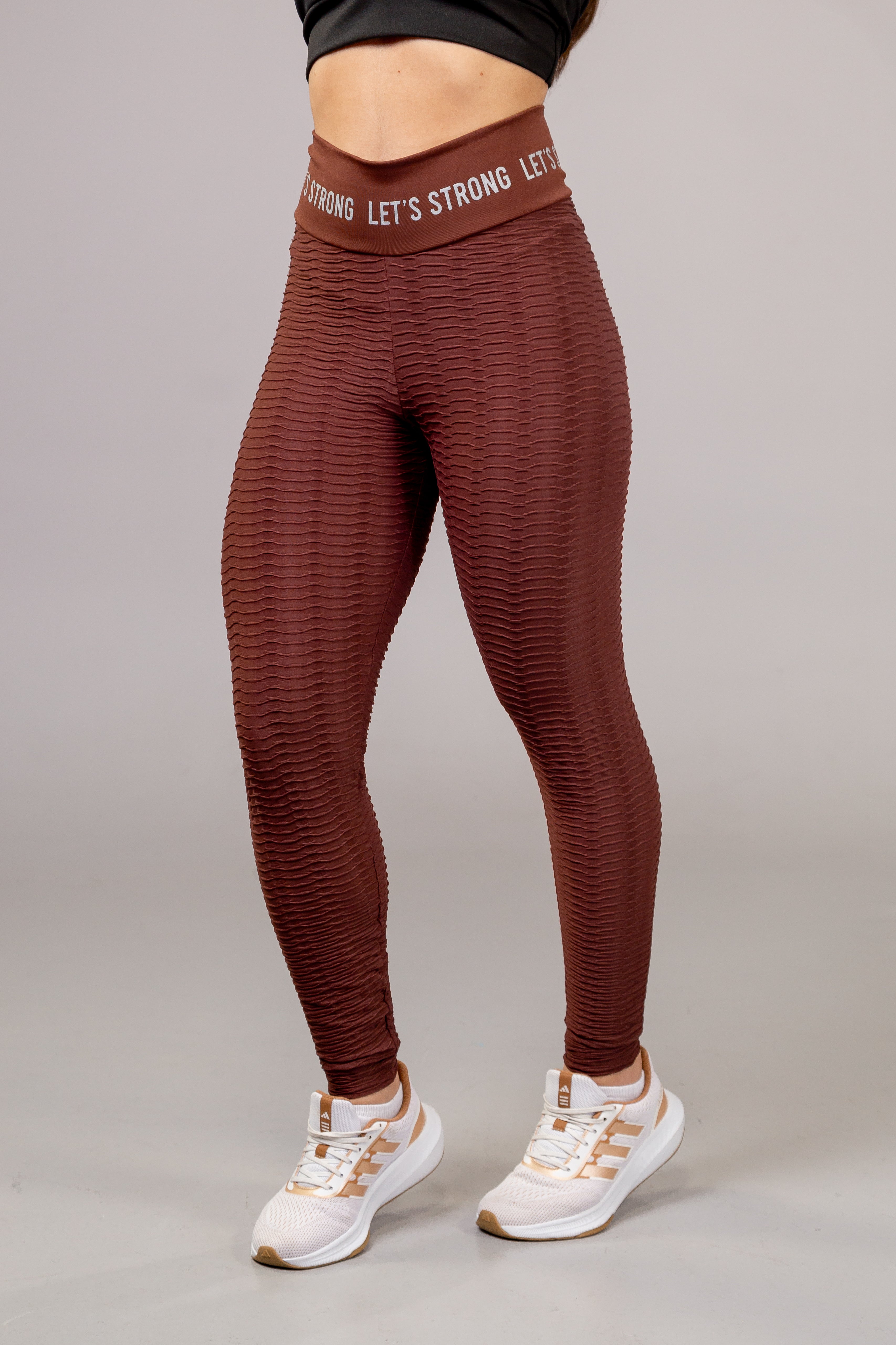 Calça Fitness Feminina em Poliamida Ajustada para Treino