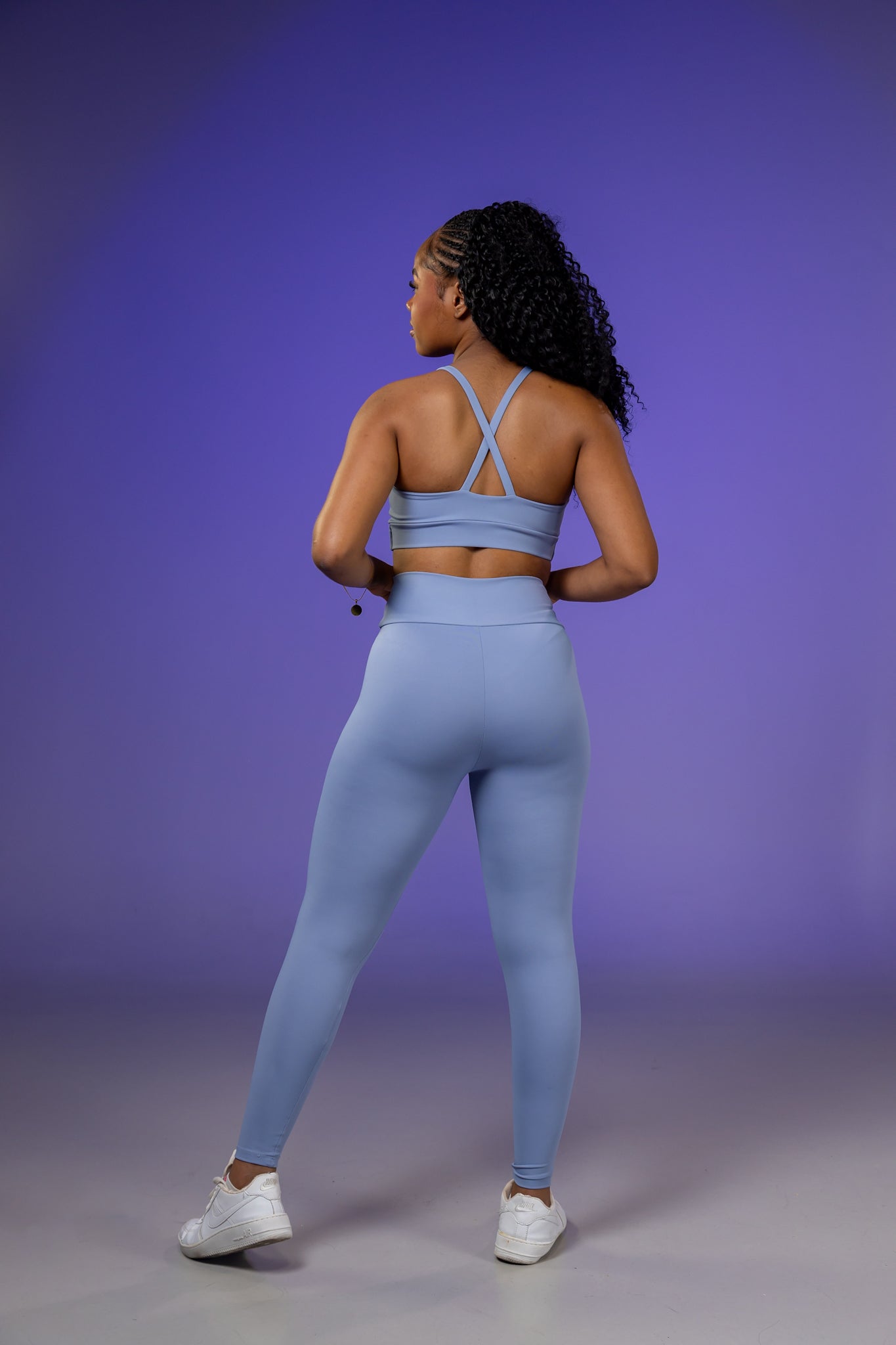 Conjunto Feminino em Poliamida para Academia e Uso Casual