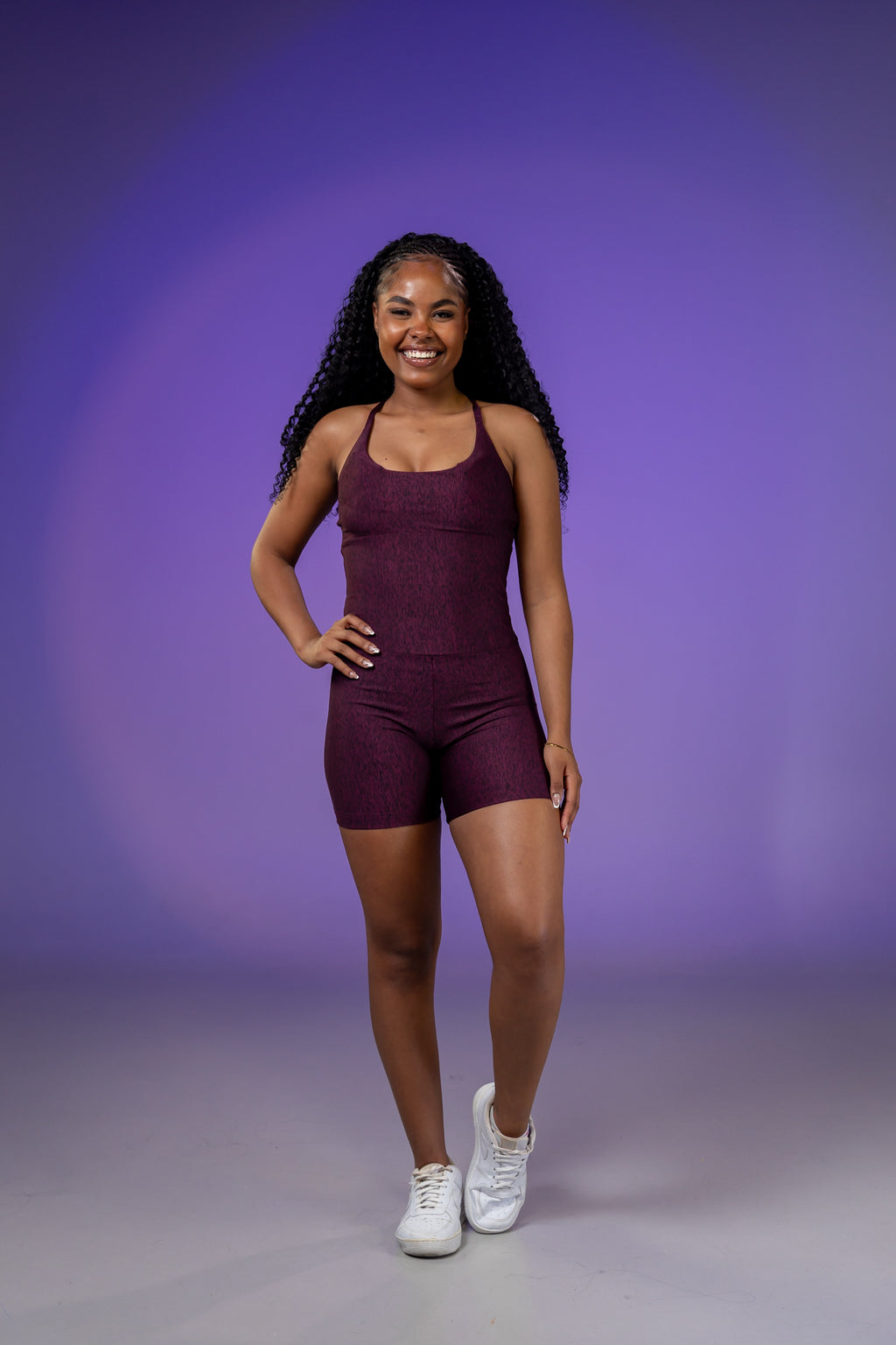 Macaquinho Esportivo Feminino Kaline com Caimento Solto e Macio